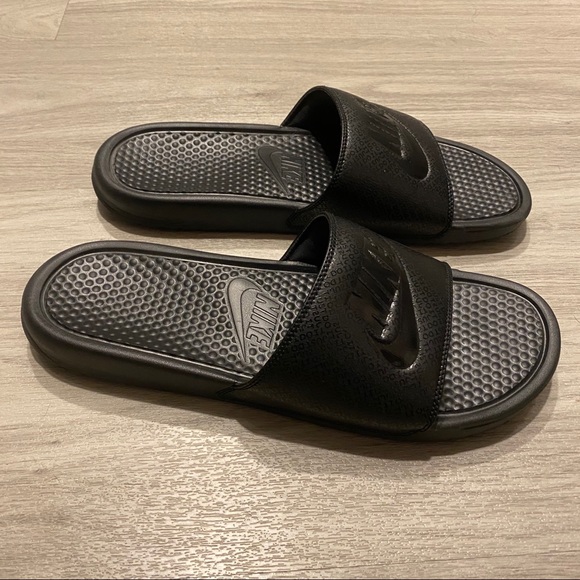 Nike | Shoes | Nike Benassi Just Do It 